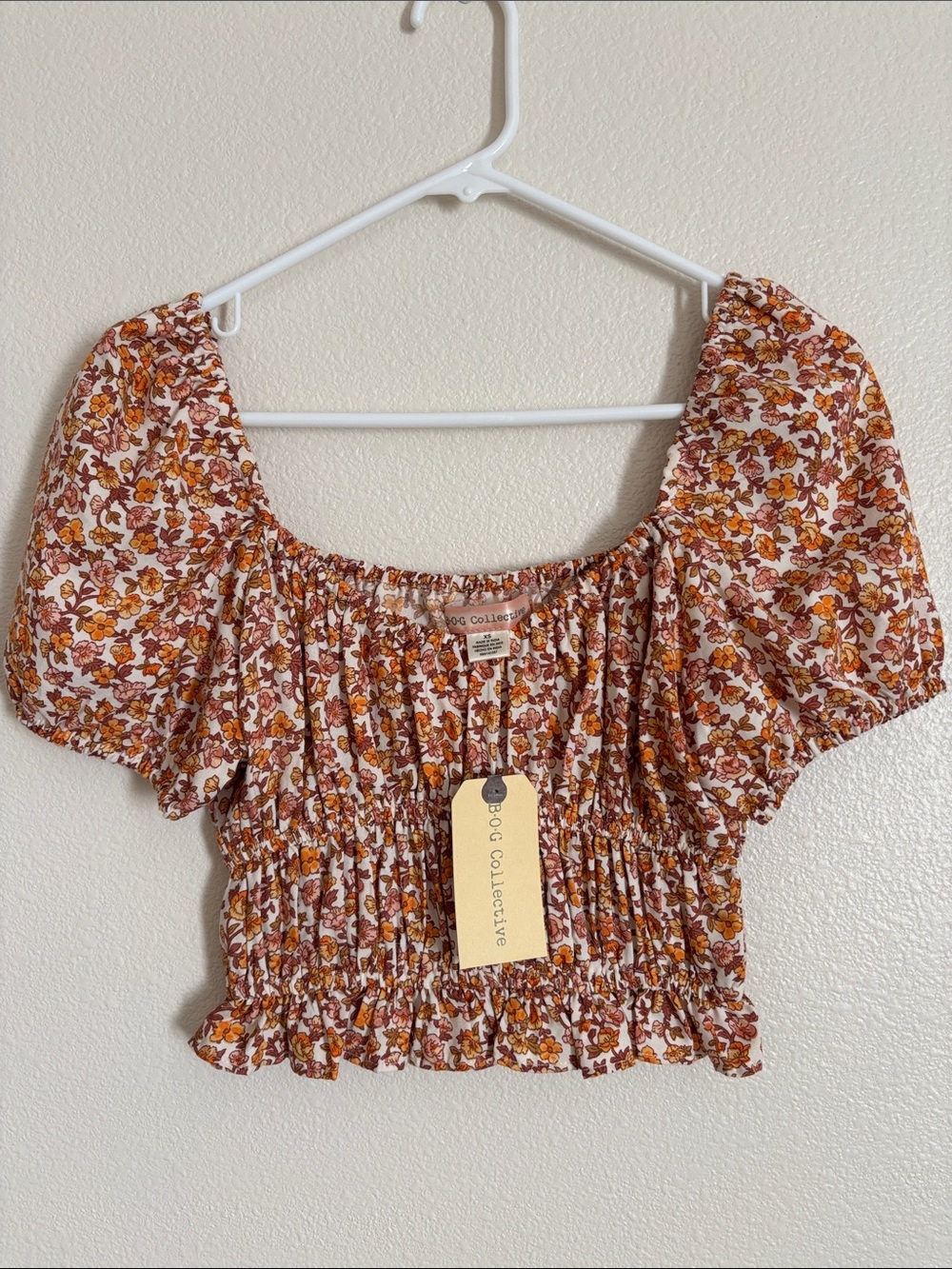 NWT Bog Collective Floral Fall Crop Top